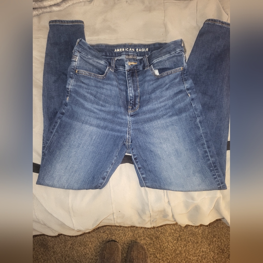 American Eagle High-rise Jeans